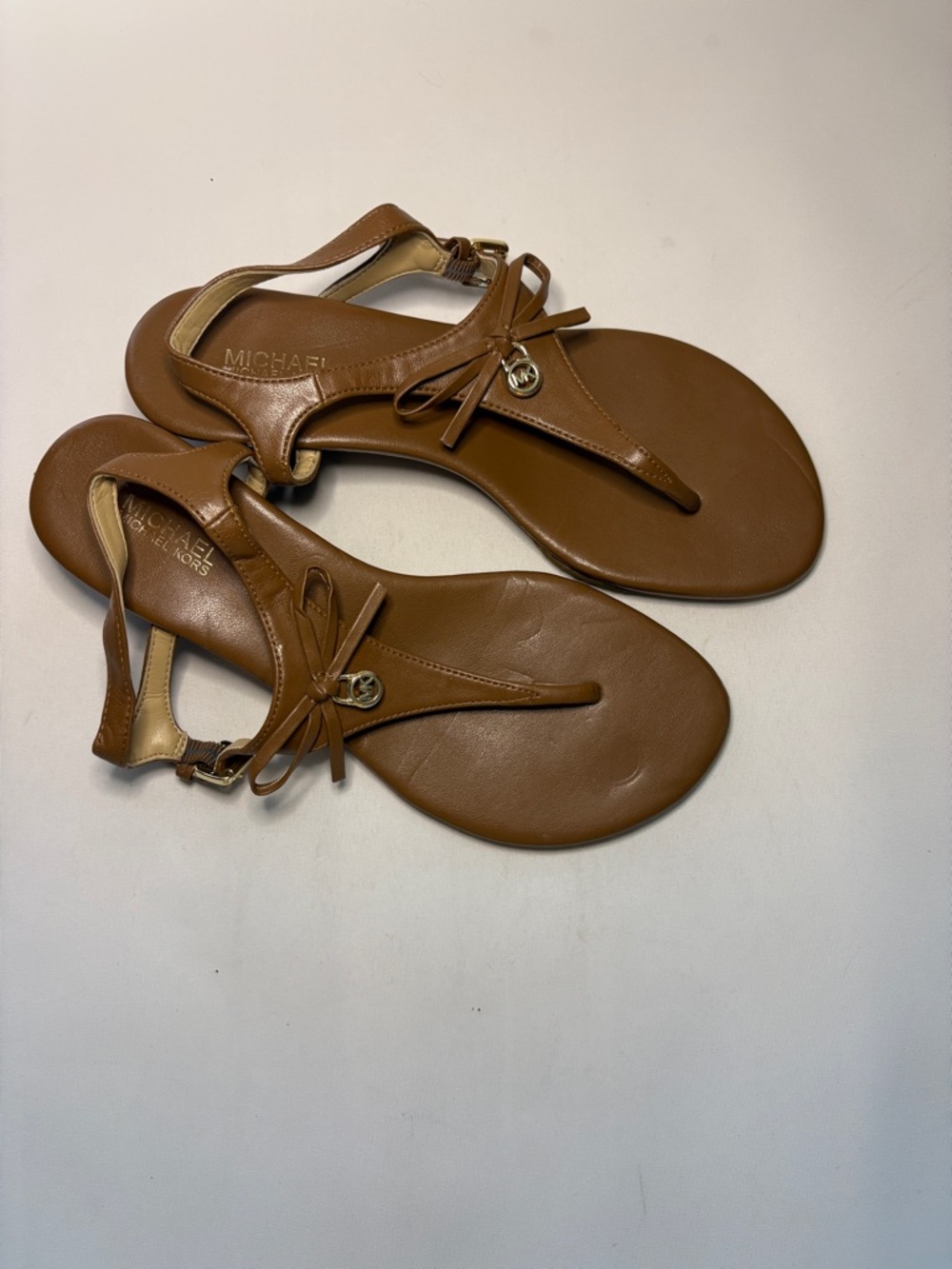 MICHAEL Michael Kors Nori Brown Leather T‑Strap‎ Sandals Size 6